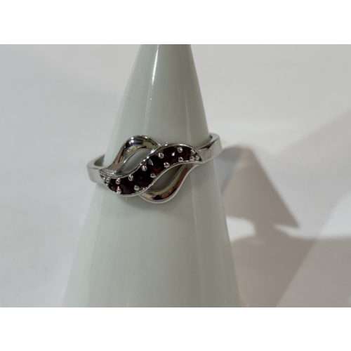 Gránát köves ezüst  gyűrű -Hanna