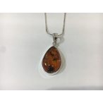 Borostyán köves ezüst  medál-Valéria