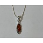 Borostyán köves ezüst  medál-Su gibi