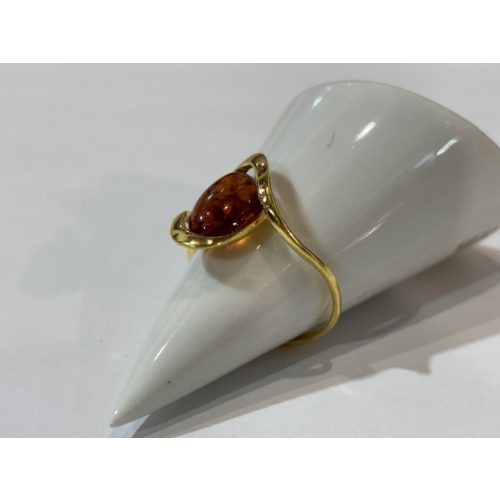 Borostyán köves ezüst  gyűrű-Mézecske