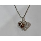 Borostyán köves szív alakú ezüst  medál