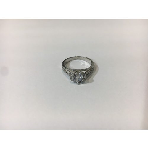 Cirkónia köves ezüst gyűrű – Tündöklő elegancia
